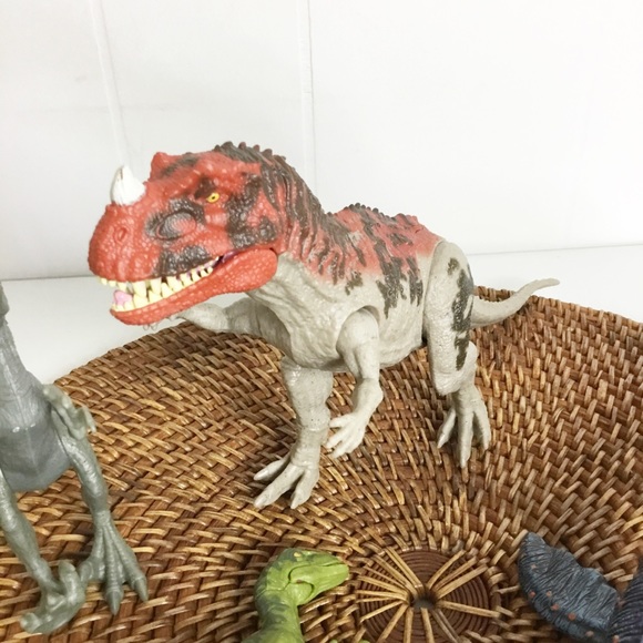 Jurassic Park a lot of boys toys dinosaurs - Picture 3 of 4